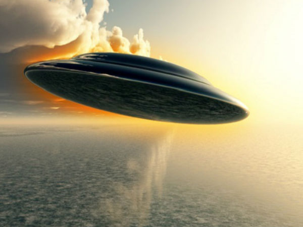 ఇక్కడ ఏదో శక్తి ఉందని, గ్రహాంతర వాసులు ఇదంతా చేస్తున్నారని..