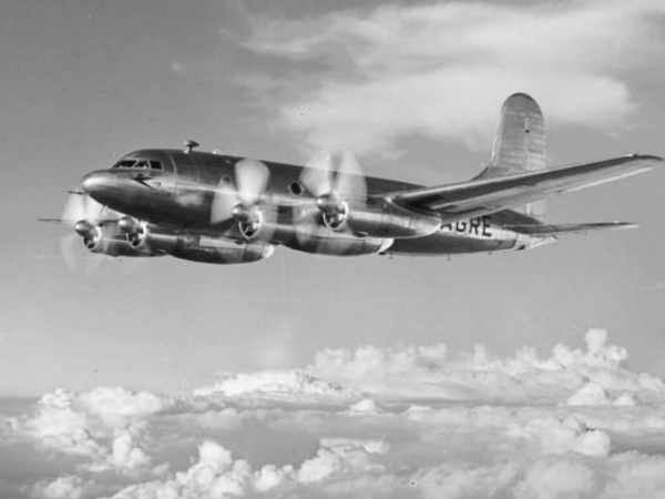 మేము తెల్లటి నీటి ప్రాంతంలో ప్రవేశిస్తున్నాం