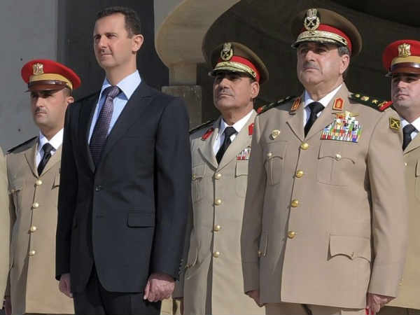 మోడరేట్‌ ప్రతిపక్షాలకు ఆయుధాలను సరఫరాచేస్తూ..