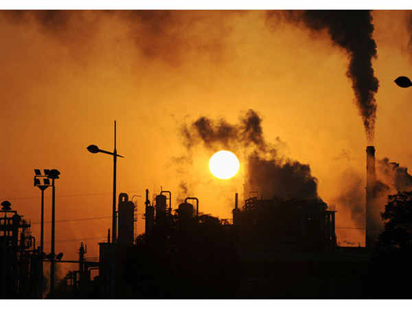 సంవత్సరంలో సుమారు 9,400 మంది..