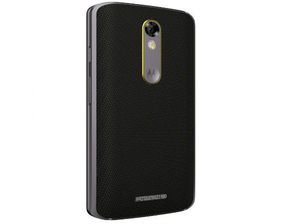 మోటరోలా డ్రాయిడ్ టర్బో 2 స్టన్నింగ్ లుక్స్