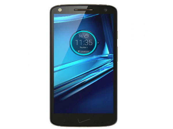 మోటరోలా డ్రాయిడ్ టర్బో 2 స్టన్నింగ్ లుక్స్