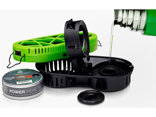 క్రియేటివ్ ఛార్జింగ్ స్టేషన్స్ ఫోటో గ్యాలరీ