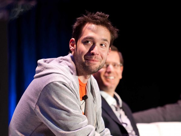 యిషాన్ వాంగ్.. రెడిట్