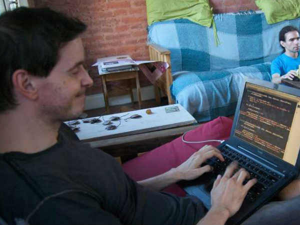 ఆయా లెవల్స్‌లో సాధించే పాయింట్లను బట్టి యూజర్ పొందే ఆఫర్లు...