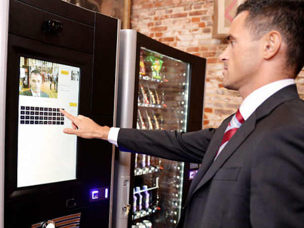 మొబైల్ నంబర్‌తోపాటు సెండర్ కోడ్‌..