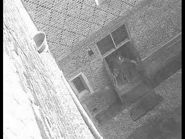 ప్రపంచాన్ని మోసం చేసిన 20 గోస్ట్ ఫోటోలు