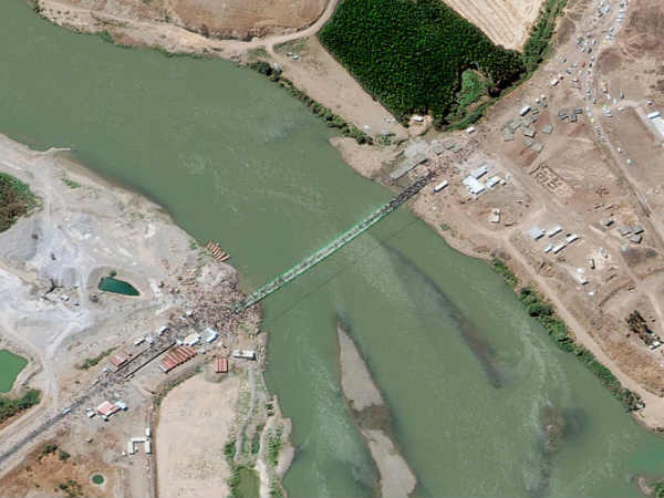 శరణార్థుల ఆర్తనాదాలు