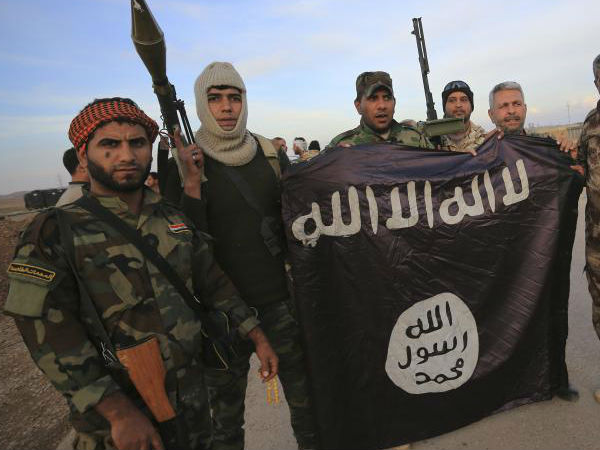 పాక్ ఐఎస్ఐ రెచ్చగొడుతూ