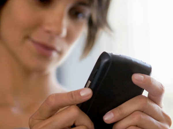 గూగుల్ ప్లే స్టోర్ నుంచి మనం డౌన్లోడ్ చేసుకుని వాడే యాప్స్లో