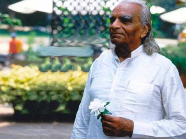 యోగా యోధుడు బీకేఎస్ అయ్యంగార్