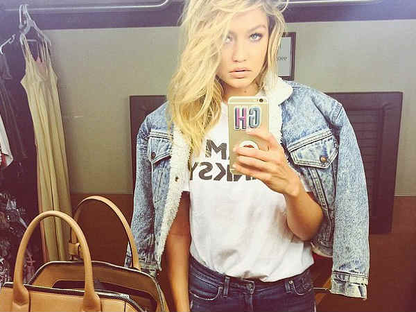 మీ ఫేవరేట్ మోడల్ స్నాప్ షాట్ చూడాలనుకుంటే 