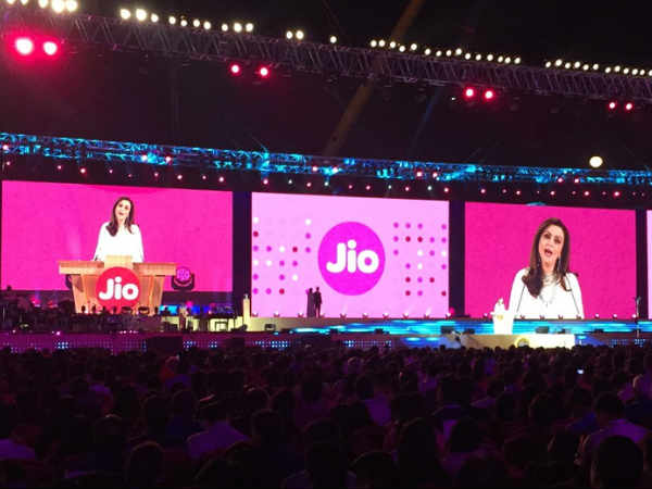 వచ్చే ఆదివారం నుంచి సిబ్బందికోసం