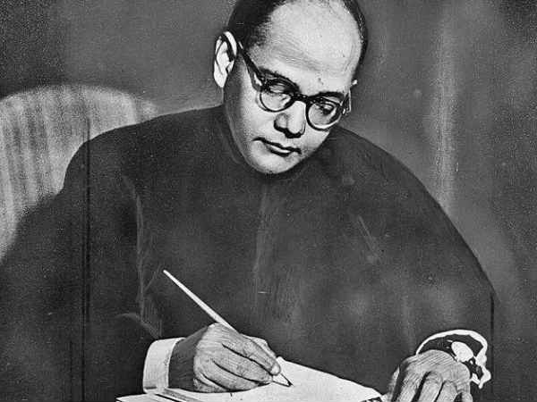 అందరికీ వర్థంతులు ఘనంగా జరుపుకుంటుంటే