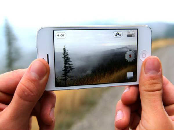 దీంతో రాబోయే యాపిల్ ఐ ఫోన్ డిజైన్ పూర్తి భిన్నంగా