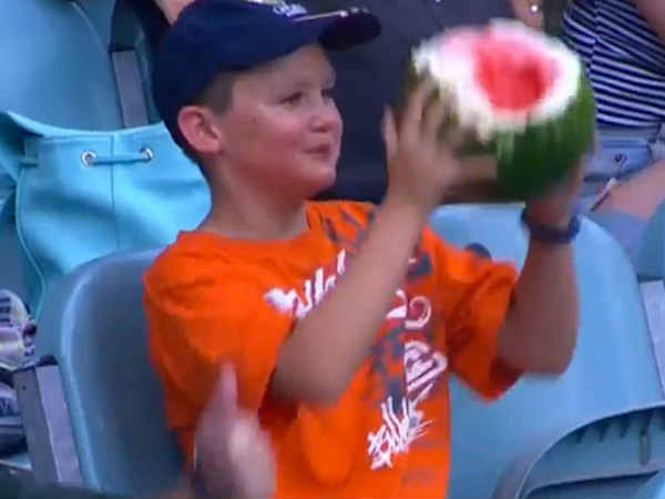 ఈ ఏడాది తొలి ఇంటర్నెట్ హీరో అంటూ ఓ మ్యాగజీన్