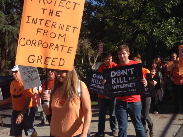 ఫ్రీ బేసిక్స్ గురించి ఇంకా ఎక్కువ సమాచారం కావాలంటే 