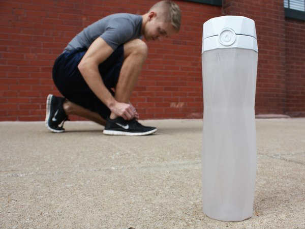 ఒక విధమైన వైబ్రేటింగ్ సౌండ్ చేసి 