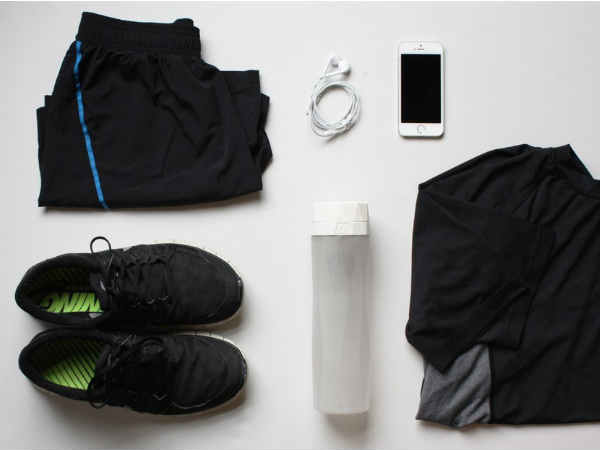 వాటర్ బాటిల్ ఖరీదు 54 నుంచి 94 యూఎస్ డాలర్స్ దాకా