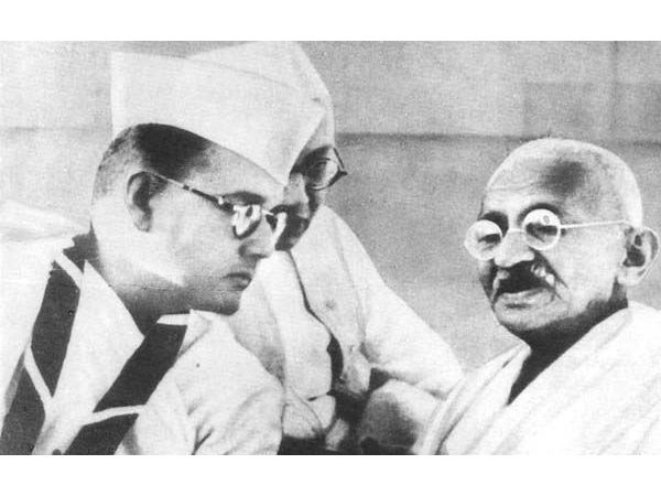 నేతాజీ మరణంపై మహాత్మాగాంధీజీ గందరగోళం