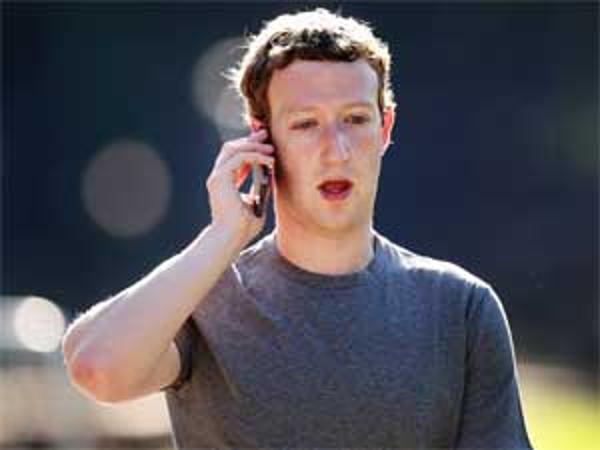 అంతేకాక ఆయన లగ్జరీ హోమ్ కు సుదీర్ఘ కాలంపాటు