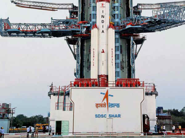 అయితే ఈ ఉపగ్రహంలో రెండు రకాల సాంకేతిక పరికరాలను