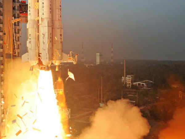 అనంతరం 1,161 సెకన్లకు ఐఆర్‌ఎన్‌ఎస్‌ఎస్-1ఈ ఉపగ్రహాన్ని