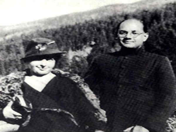 ఈ నెల 23న నేతాజీకి సంబంధించి 