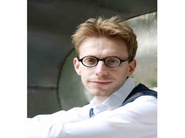 డేనియల్ టమ్మెట్ ( బ్రెయిన్ బాలుడు)