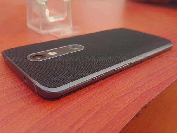  పగలని డిస్‌ప్లేతో ‘Moto X Force’, ఫిబ్రవరి 8 నుంచి సేల్