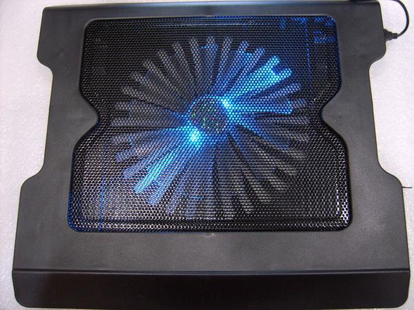 కూలింగ్ ప్యాడ్ 