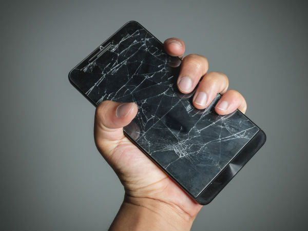 పగలని ఫోన్ డిస్‌ప్లే కోసం చూస్తున్నారా..? 