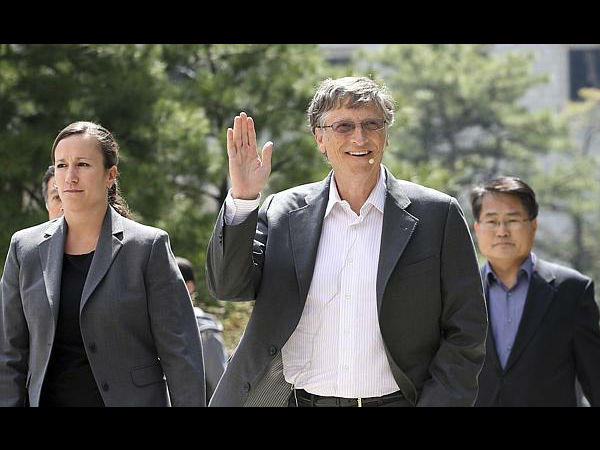 బిల్ గేట్స్ సంపాదన సెకనుకు..