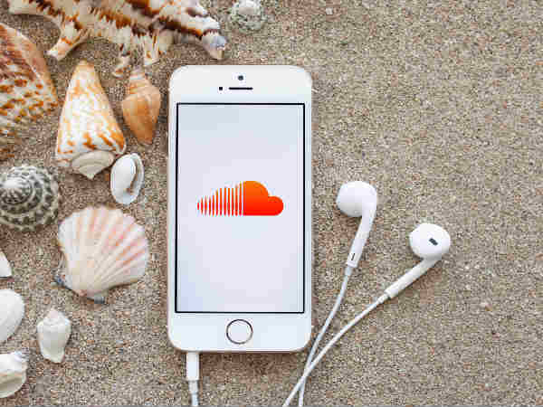  ఐఫోన్ హెడ్‌ఫోన్స్.. ఇవి ఎంతో ప్రత్యేకం