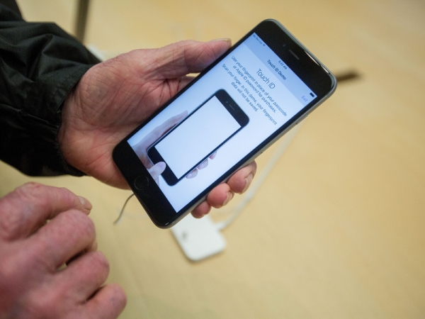 డేటా మీద వైఫై ఆన్ చేయవద్దు