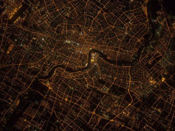 అంతరిక్షంలో 340 రోజులు, అడుగడుగునా అద్భుతాలు