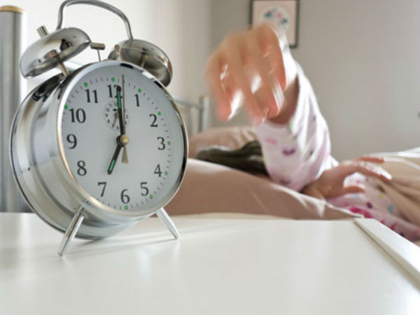 జీవితం టెక్నాలజీతో నాశనం..