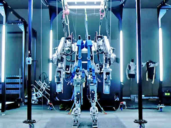 పానాసోనిక్ రోబోటిక్ సూట్ 