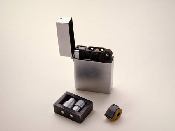 12 అత్యుత్తమ  వింటేజ్ స్పై కెమెరాలు