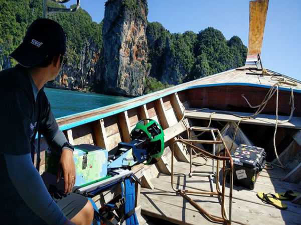 18 కిలోల బరువును మోస్తూ 500 కిలోమీటర్లు నడిచాడు