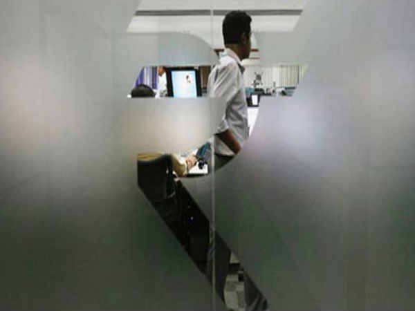 ఆధార్ కార్డుతో ఏం పనులు చేయొచ్చంటే..?