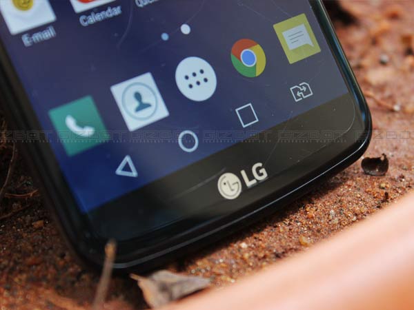 మార్కెట్లోకి ఎల్‌జీ కే7, కే10 (మేడ్ ఇన్ ఇండియా) 