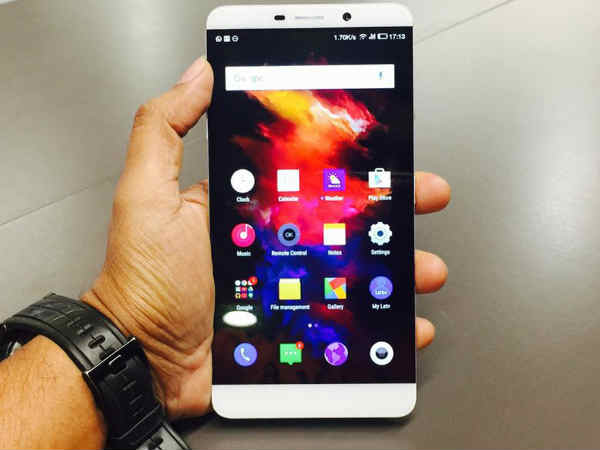 ఒక్క రోజులో 7 లక్షల 50 వేల ఫోన్లా..?