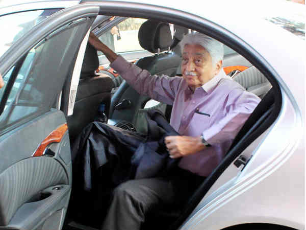 కోట్లు సంపాదించినా సింపుల్‌గా బతకడమే జీవితం 