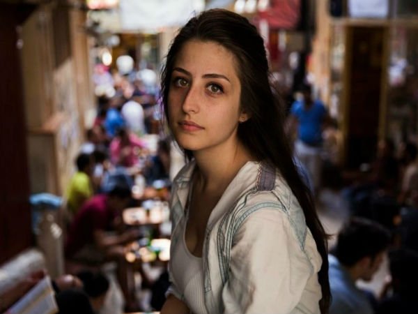 అందగత్తెల వేటలో ఫోటోగ్రాఫర్ Mihaela Noroc