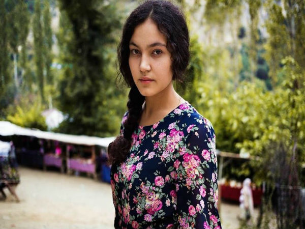 అందగత్తెల వేటలో ఫోటోగ్రాఫర్ Mihaela Noroc