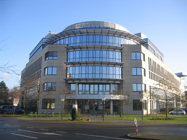 ఐటీలో కొత్త ఉద్యోగుల జీతాలకు తిప్పలే తిప్పలు 