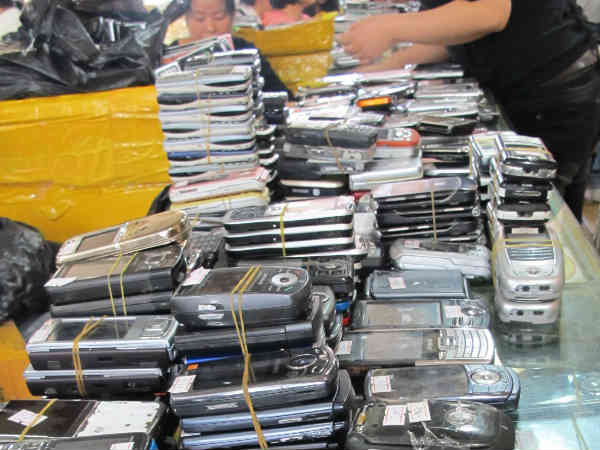 ఆపిల్ కంపెనీకి షాకిచ్చిన ఇండియా !