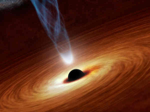 షాక్: ఈ బ్లాక్ హోల్ సూర్యుడి కన్నా 60 కోట్ల రెట్లు పెద్దది