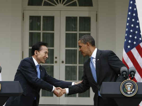 ఉత్తర కొరియా నిప్పులు: ఏ క్షణంలోనైనా దాడి 